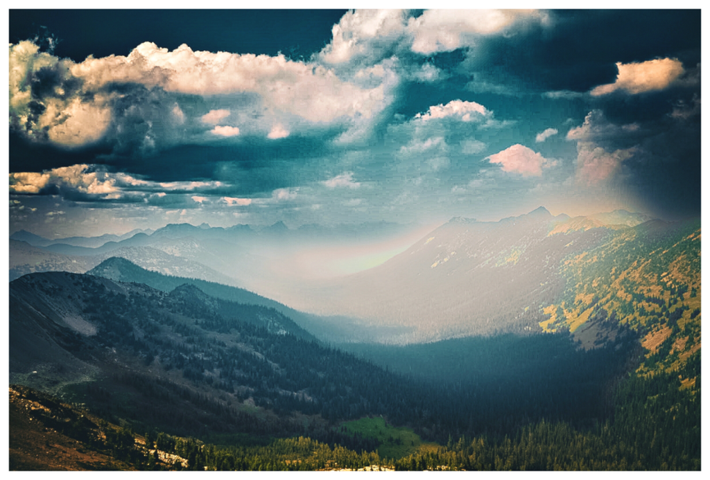 Main image Mountains and Clouds